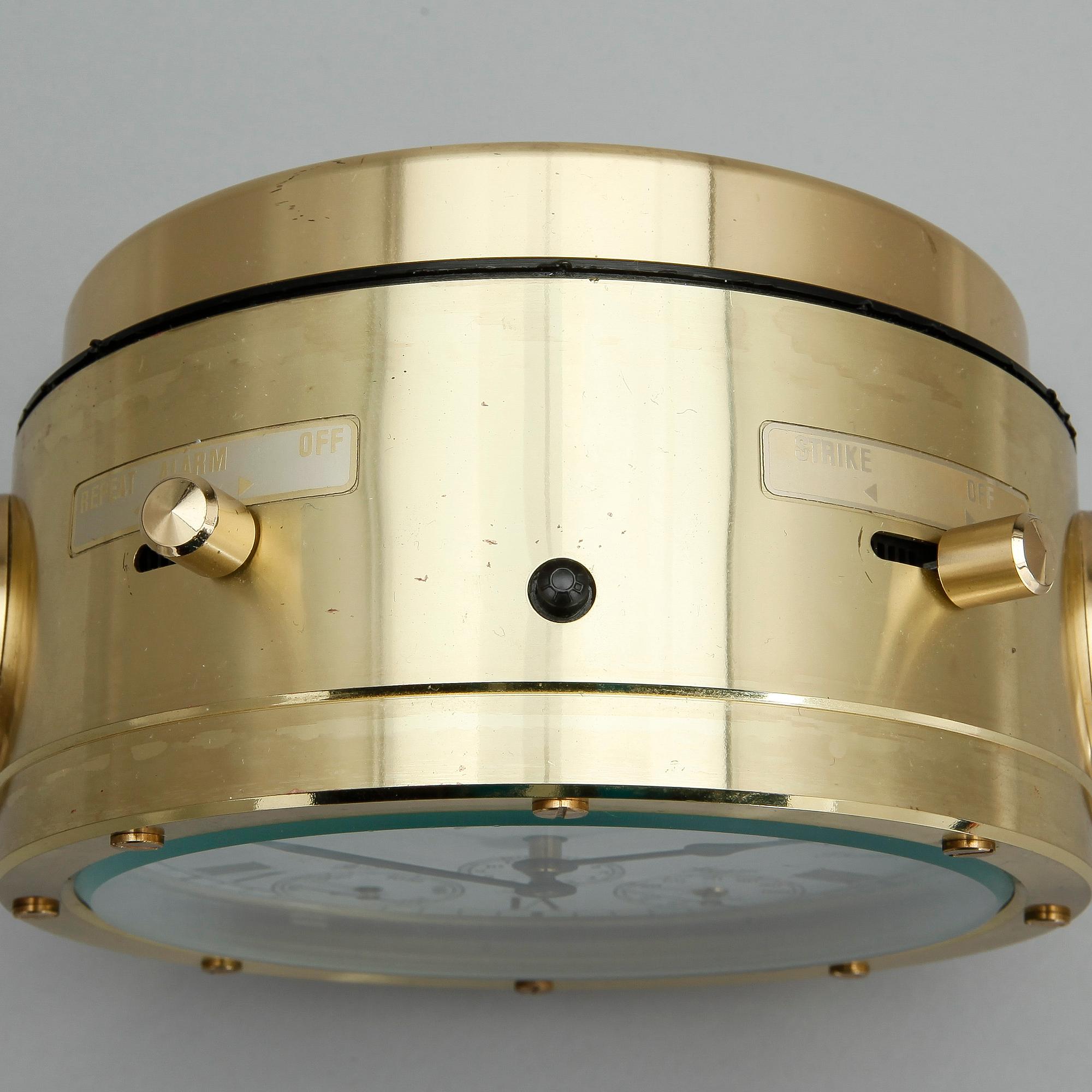 SKEPPSUR med hygrometer, barometer, termometer och larm, Wempe, Hamburg. Nr 000760.