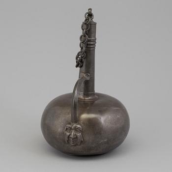 A PEWTER WINE JUG, first half of the 19th century.