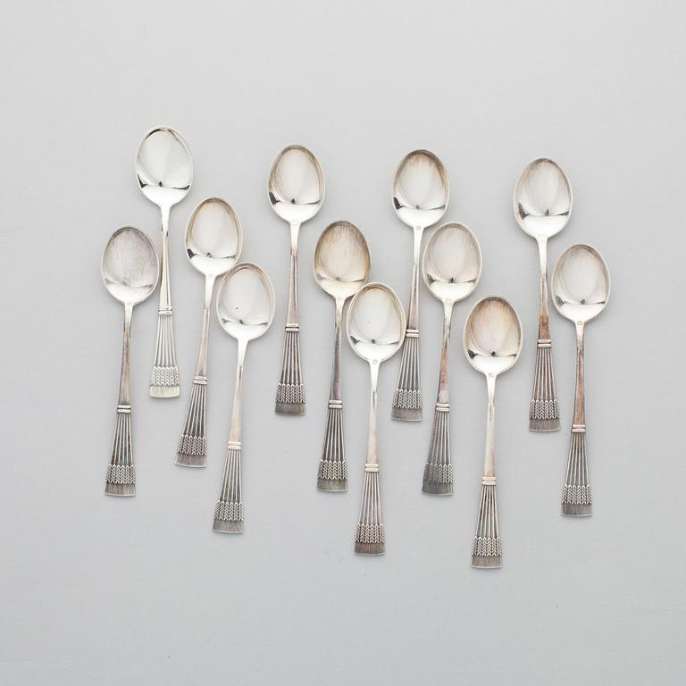 KAFFESKEDAR, 12 st, silver, "Tähkä" Mauno Honkanen, A. Tillander Helsnigfors 1973.