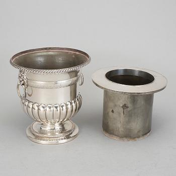 CHAMPAGNEKYLARE, nysilver. Sannolikt England, 1900-tal.