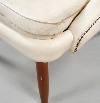 A 1950/60s armchair.