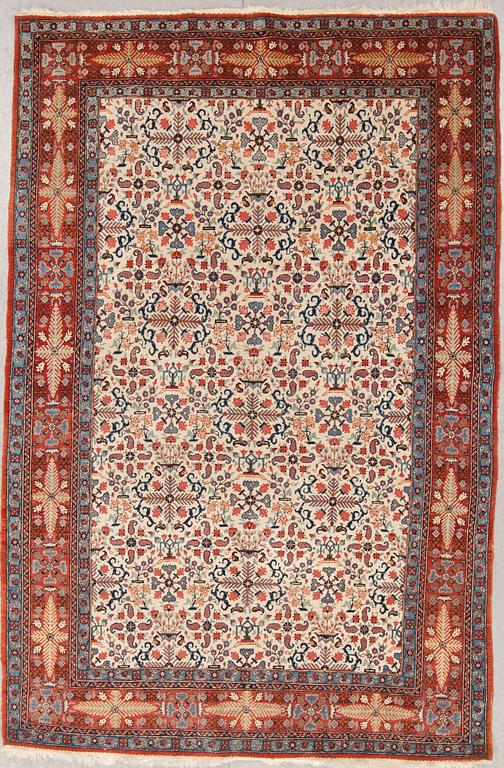 MATTA, semiantik/old, Ghom, ca 207 X 136 cm.