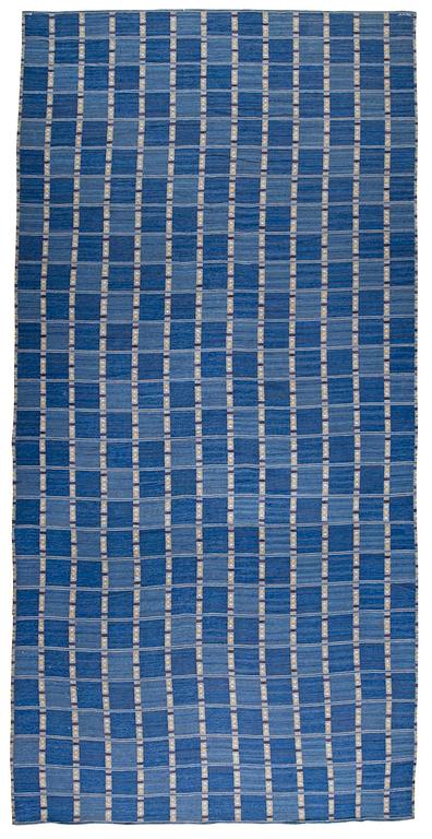 MATTA. "Falurutan, m. blå II". Rölakan. 717,5 x 358 cm. Signerad AB MMF BN (AB Märta Måås-Fjetterström, Barbro Nilsson).