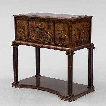 Axel Einar Hjorth, tillskriven  Sekretär/byrå, Swedish Grace, 1920-tal.
