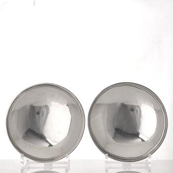 Atelier Borgila, a pair of sterling silver bowls, Stockholm 1953.
