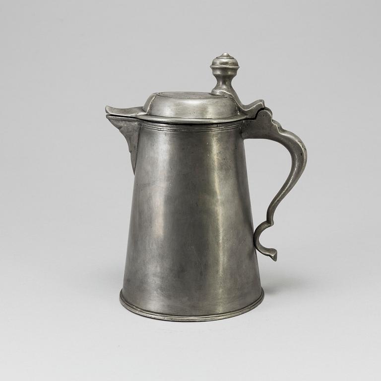 A SWEDISH PEWTER TANKARD, 19th century.