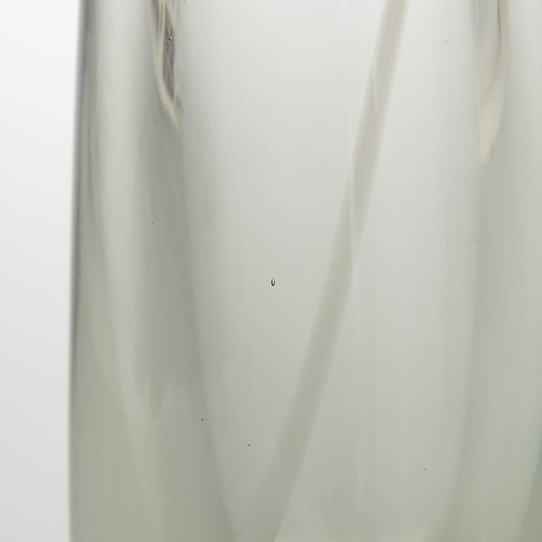 Gunnel Nyman, vas, "Serpentin", signerad G. Nyman, Nuutajärvi Notsjö -59.