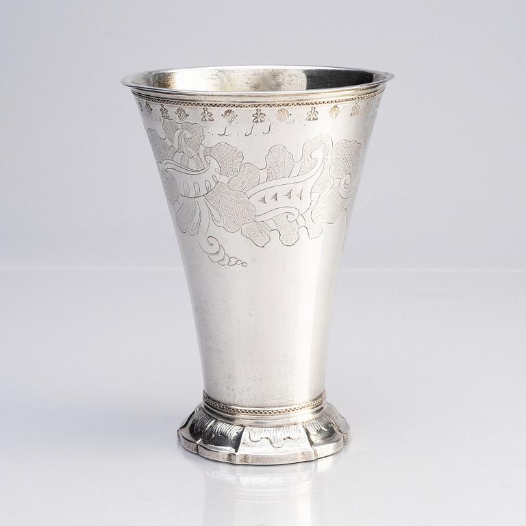 A Swedish Rococo 18th century silver beaker, mark of Nils Ljungberg, Örebro 1761.