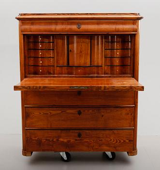 CHIFFONJÉ, Karl Johan, 1800-talets mitt.