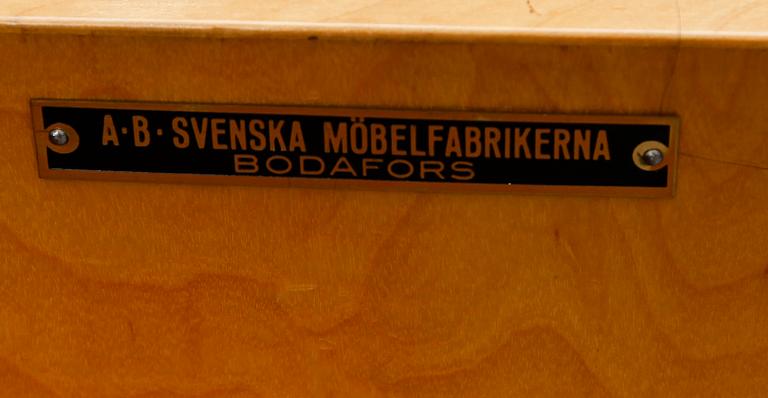 BOKHYLLA, 1900-talets mitt.