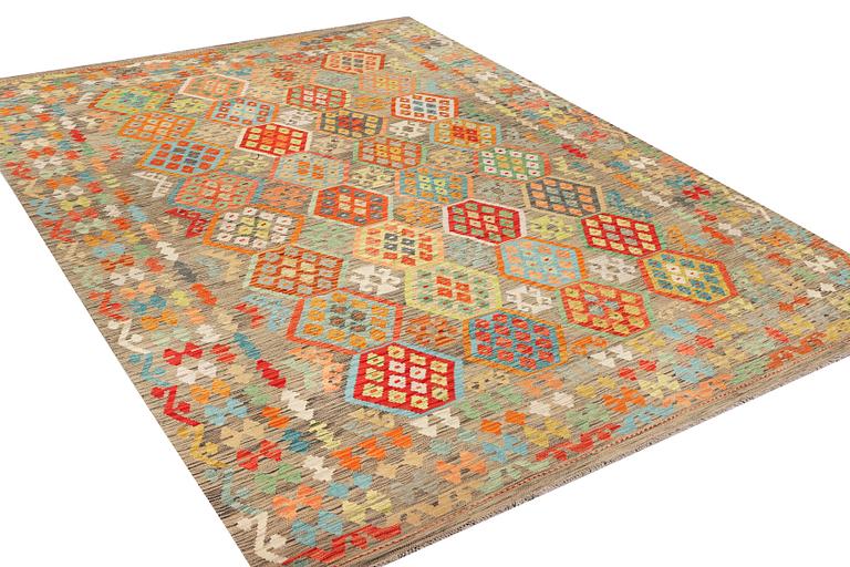 A Kilim carpet, c. 377 x 278 cm.