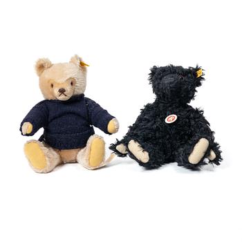Steiff teddy bears, 2, second half of the 20th century.