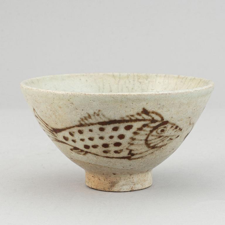 A Korean bowl, Joeson, 18th Century.