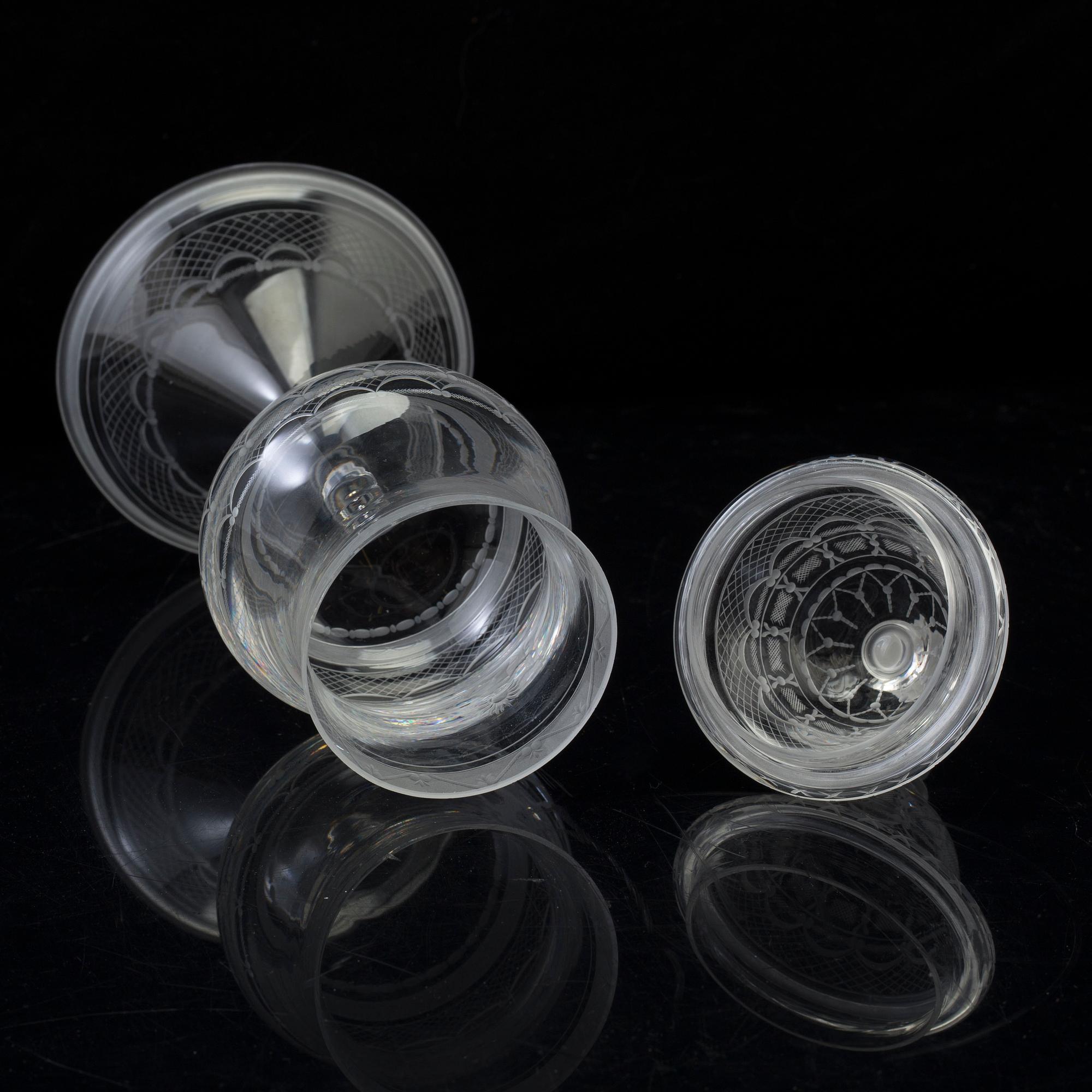 An 'Aurora' jubilee glass cup for Orrefors 1726-1976, designed by Simon Gate in 1919. Numbered 49/500.