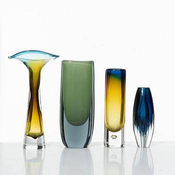 Vicke Lindstrand, four vases, Kosta, mid-20th century.