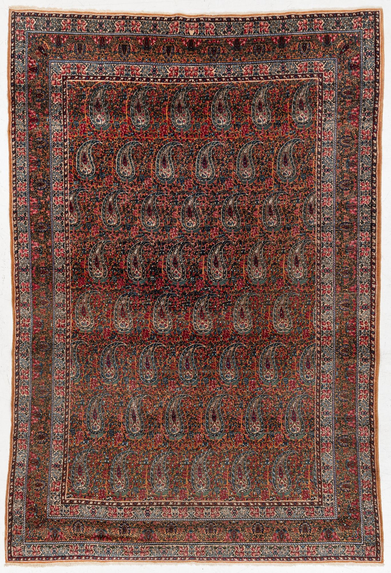 Carpet, semi-antique, Kerman, southern Persia, approx. 256 x 175.