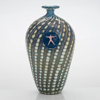 Bertil Vallien, vas, "Father of Pearl"/ "Jupiter", signerad Kosta Boda F19/99 Bertil Vallien Special Order.