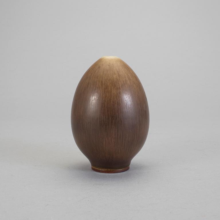 BERNDT FRIBERG, vas, stengods, Gustavsberg studio 1965.