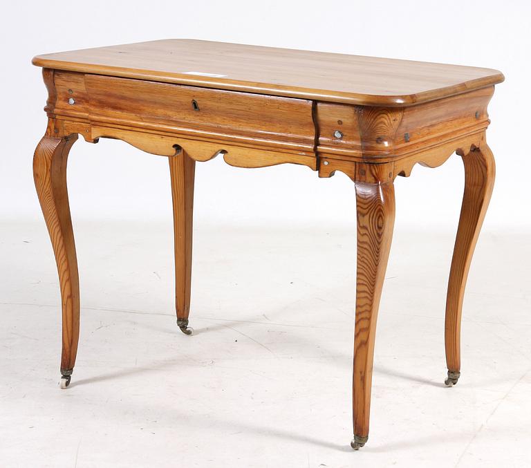 BORD, delvis rokoko, 1700-tal.