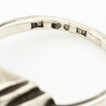 Wiwen Nilsson, ring, silver med fasettslipad bergkristall, Lund 1939.