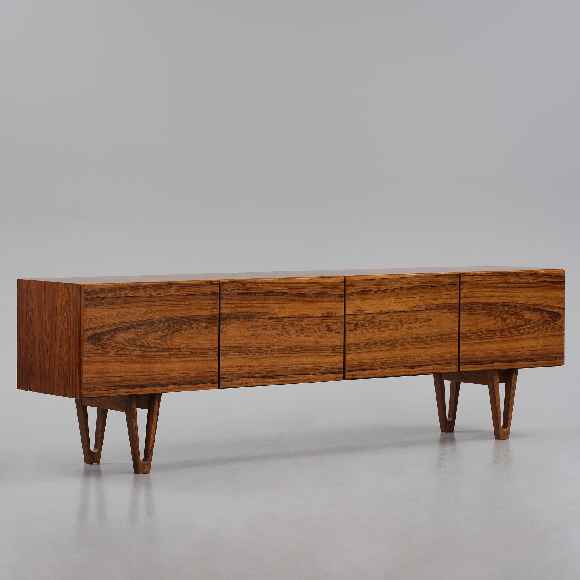 Ib Kofod-Larsen, a rosewood veneered sideboard model "501" from the "Ib 500" series, Seffle Möbelfabrik, Sweden, 1960s.