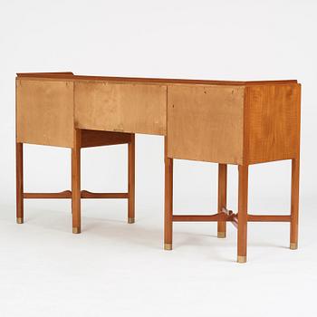 Nordiska Kompaniet, a "Middagsbo" sideboard, Sweden 1948.
