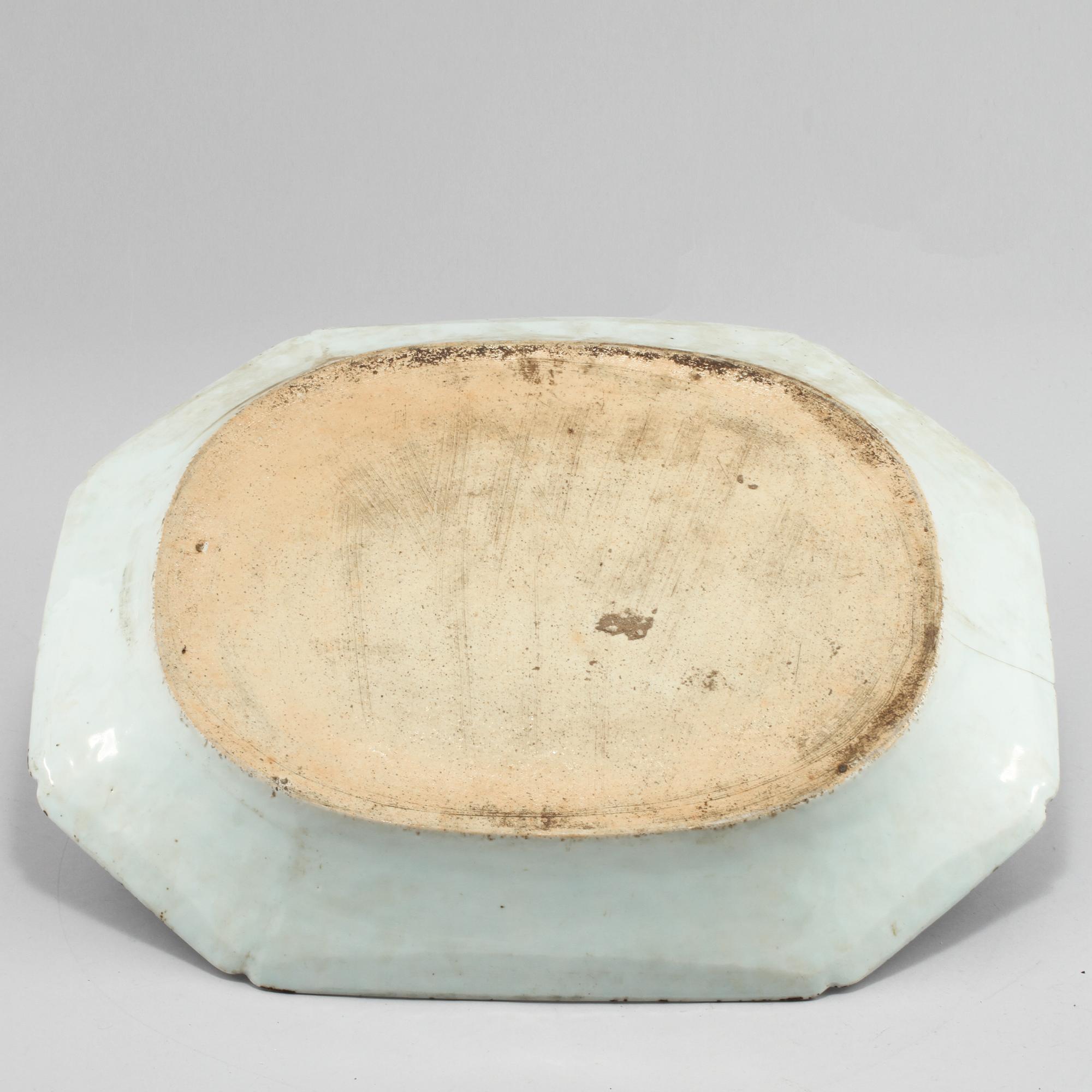 STEKFAT, porslin, Kina, 1700-tal.