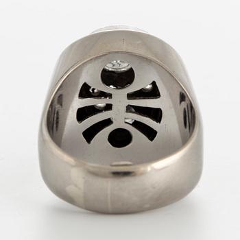 SIGURD PERSSON RING, 18K white gold with old cut diamonds.