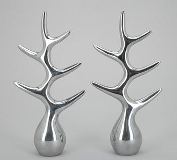 SMYCKESSTÄLLNING, 2st, aluminium, design Louise Christ, Menu.