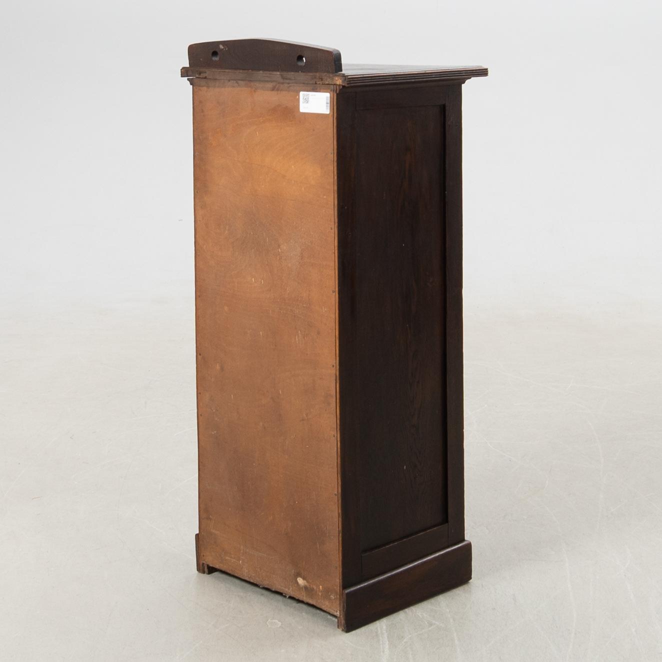 Jalousie cabinet, first half of the 20th century.