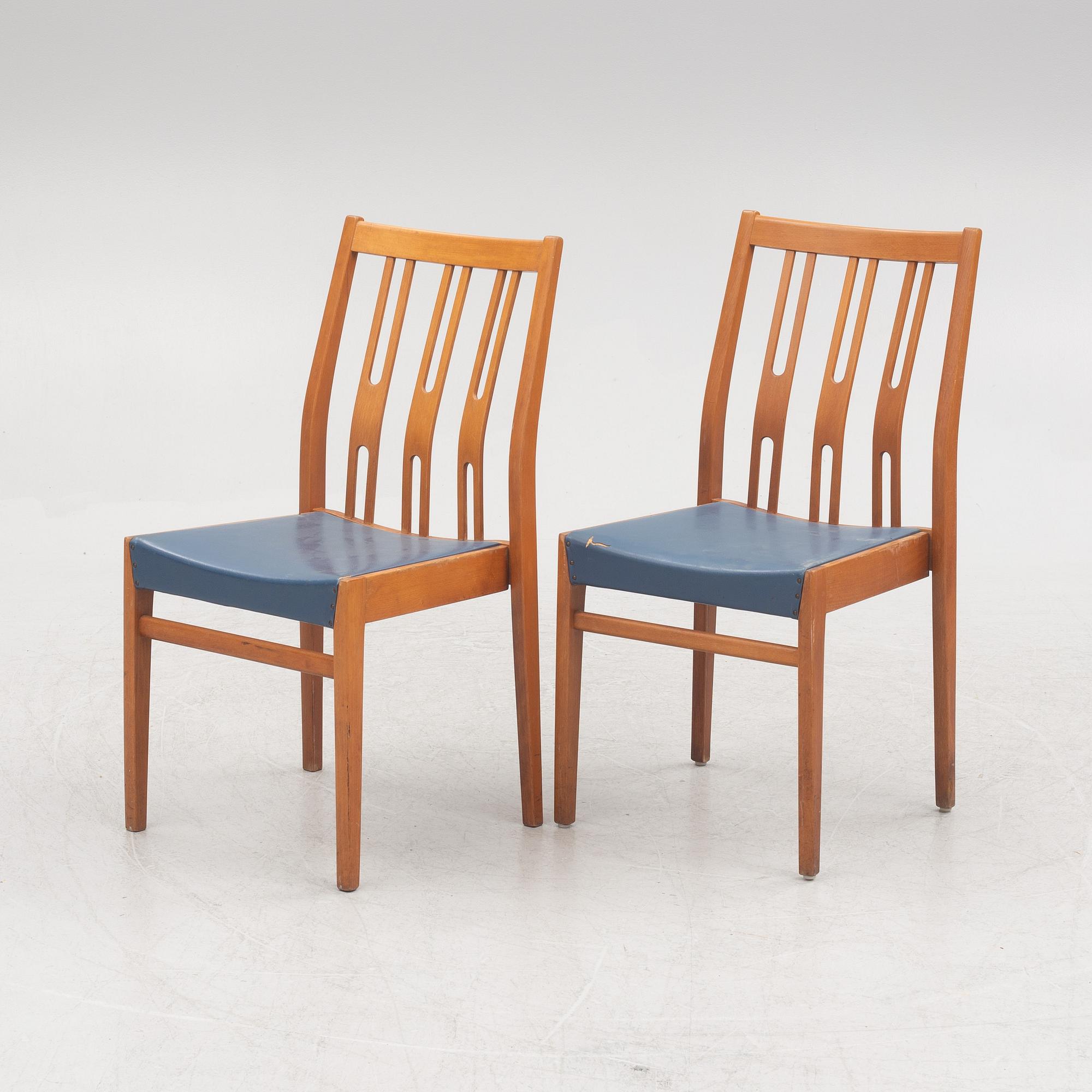 15 chairs, mid 20th century.