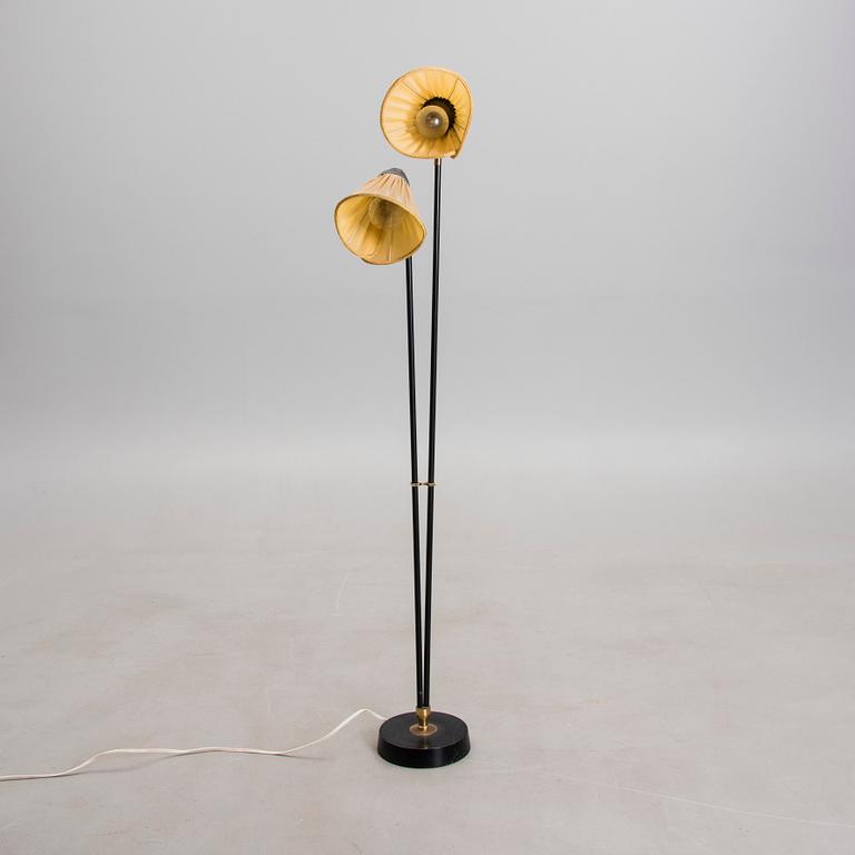 GOLVLAMPA, 1900-talets mitt.