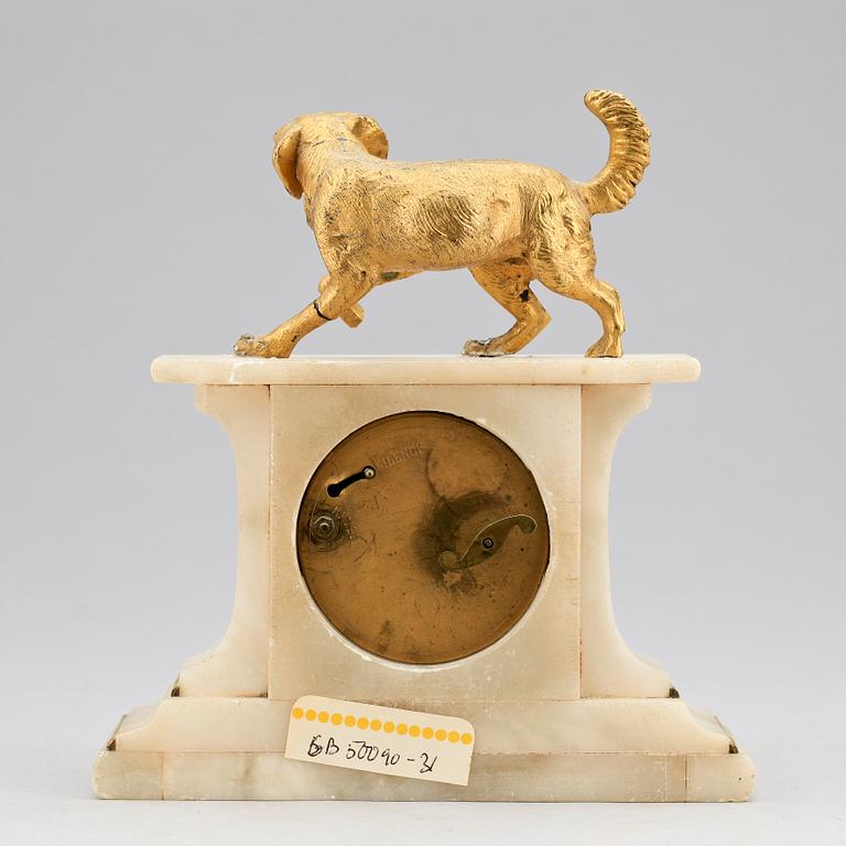 BORDSUR, alabaster, Frankrike 1800-talets andra hälft.