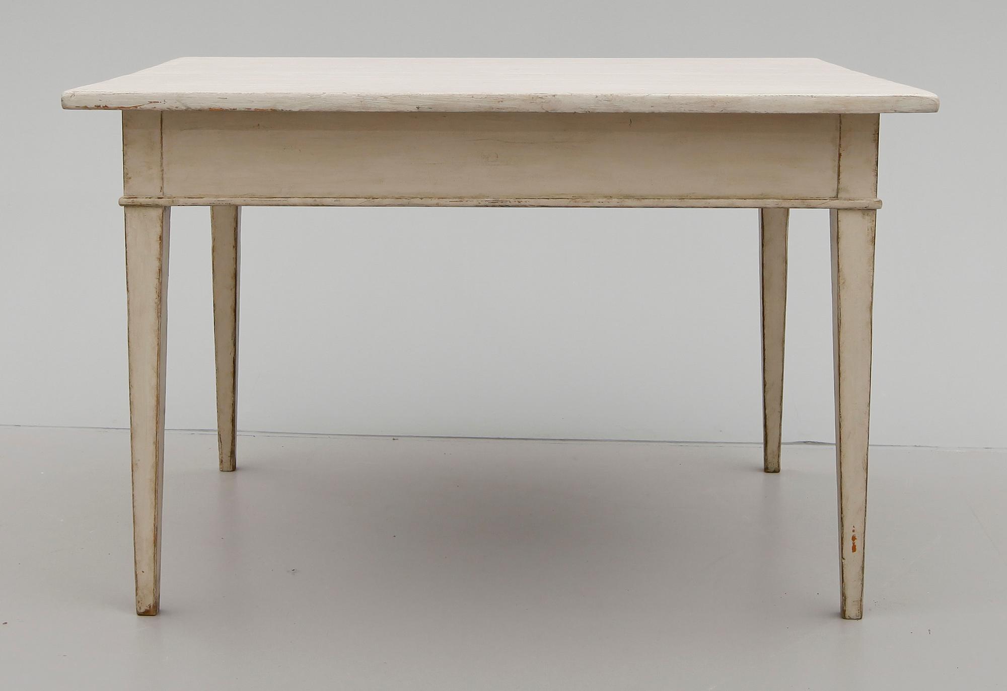 BORD, 1800-talets första hälft.