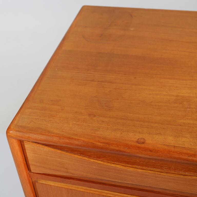 SIDEBOARD, 1960-tal.