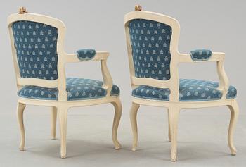 SOFFGRUPP, 7 delar, rokokostil, omkring 1900.