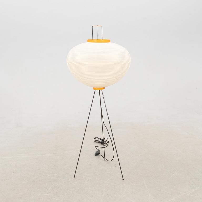 Isamu Noguchi, golvlampa, "Akari 10A", Vitra.