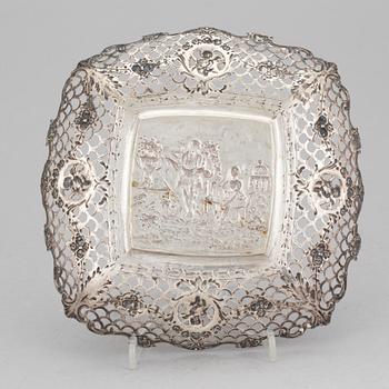 FAT, silver, stämplad AM, omkring sekelskiftet 1900. Vikt ca 156 gram.