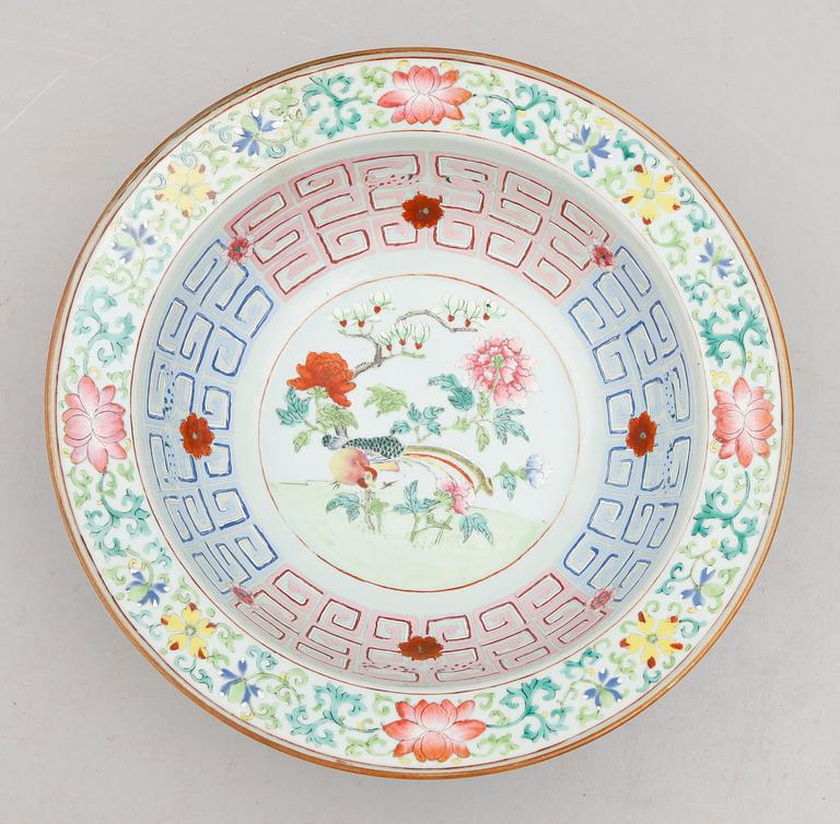 SKÅL, porslin, Kanton, Kina, 1800-talets andra hälft.