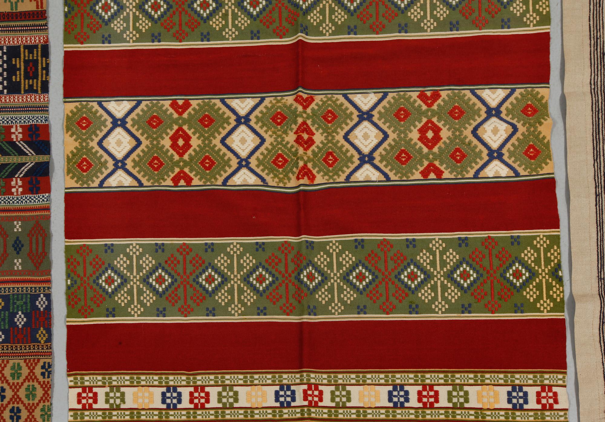 DUKAR, 3 st, omkring 1900.