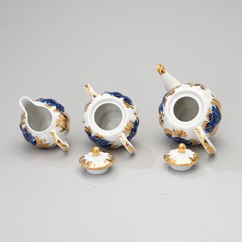 A 34-piece'Golden Garden' porcelain tea- and coffee set from Lomonosov, Soviet Union.