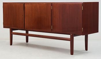 SIDEBOARD, Ole Wanscher, P. Jeppesens Möbelfabrik, Danmark.