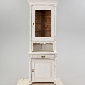 BOKSKÅP, nyrenässans, 1800-talets slut.