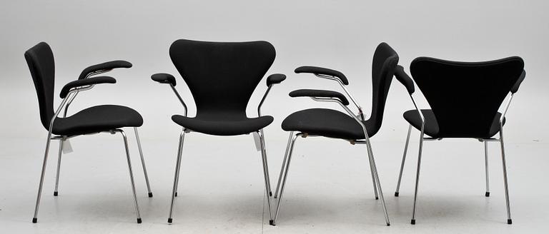 STOLAR, 8 st. "Sjuan" Arne Jacobsen för Fritz Hansen.