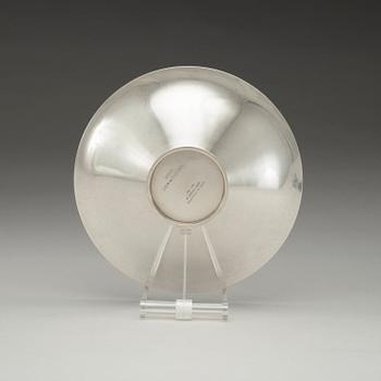 An Atelier Borgila sterling dish, Stockholm 1962.