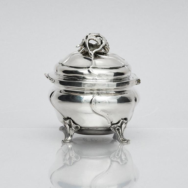 A Swedish Rococo 18th Century silver sugar-casket, marks of Petter Davidsson, Norrköping 1750.