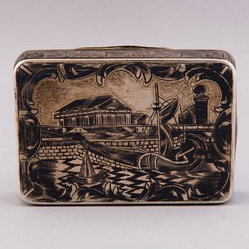 SNUFF BOX, silver with niello decoration, Moscow probably 1826, goldsmith OB.