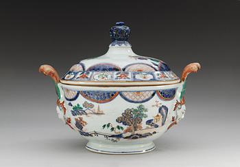An imari tureen and cover, Qing dynasty, first half of 18th Century.