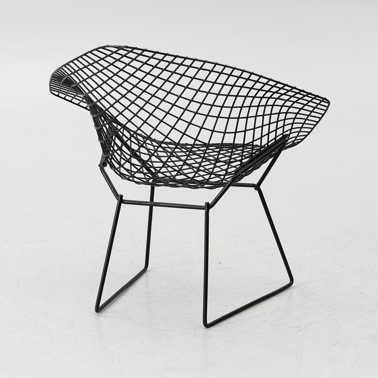 Harry Bertoia, A 'Diamond Chair'.