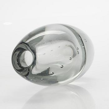 Gunnel Nyman, vas, "Pärlbandet", signerad G. Nyman, Nuutajärvi Notsjö -58.